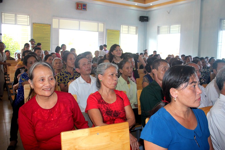 Đoàn kết, phấn đấu cùng Đảng bộ và Nhân dân xã Thạch Đài hoàn thành mục tiêu đạt chuẩn nông thôn mới năm 2016