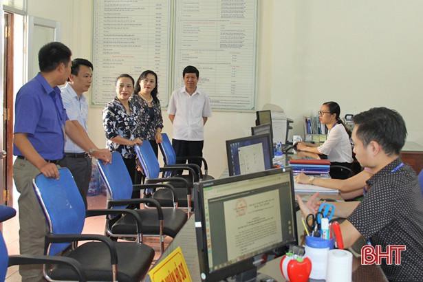 Quy định chụp ảnh trong công chứng: Minh bạch hóa hay gây phiền hà