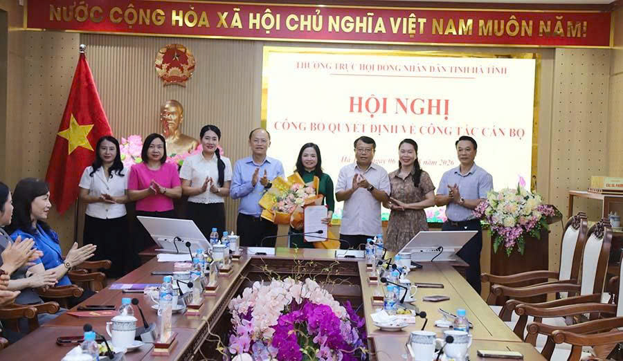 Công bố Quyết định bổ nhiệm Phó Chánh Văn phòng Đoàn ĐBQH và HĐND tỉnh Hà Tĩnh