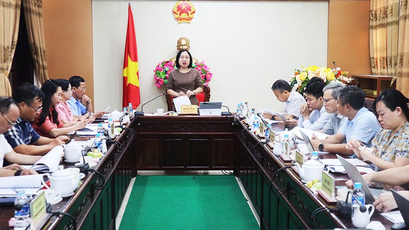 Sớm hoàn thiện các tờ trình, dự thảo nghị quyết trình HĐND tỉnh tại Kỳ họp thứ 30