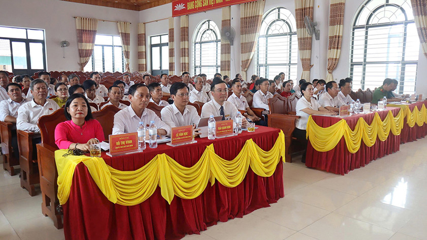 Khai mạc kỳ họp thứ 2, HĐND xã Thạch Khê nhiệm kỳ 2021 – 2026