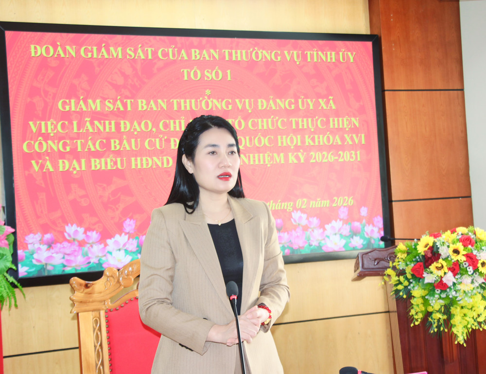 Đoàn giám sát của Ban Thường vụ Tỉnh ủy làm việc với Đảng ủy phường Thành Sen và Đảng ủy xã Thạch Hà