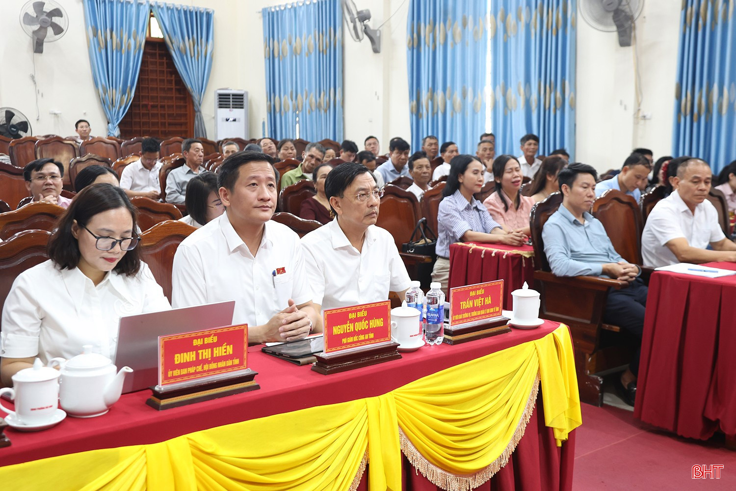 Cử tri Sông Trí, Hải Ninh, Kỳ Hoa đề xuất nhiều vấn đề dân sinh