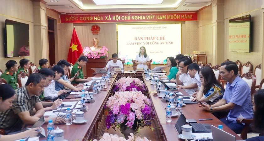 Ban Pháp chế HĐND tỉnh thẩm tra dự thảo nghị quyết về tiêu chí thành lập Đội dân phòng
